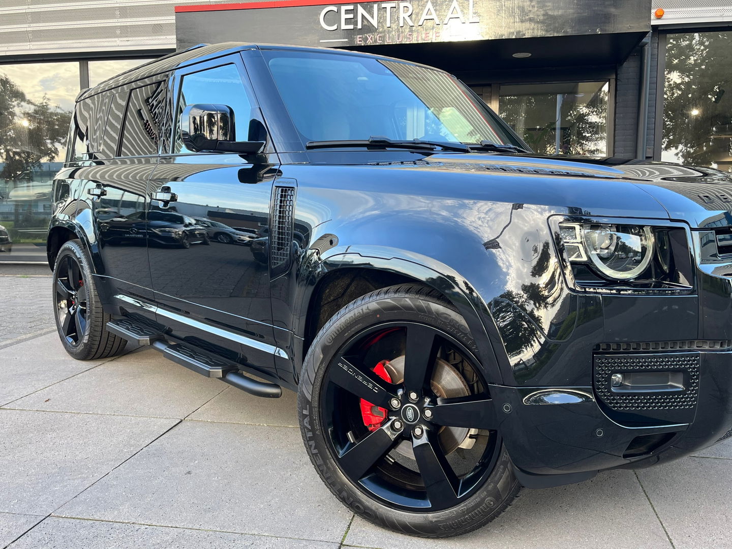 Land Rover Defender 3.0 D250 110 MHEV S|Grijskenteken|Luchtvering|ACC|Leder|360Camera|Carplay|NL-Auto|
