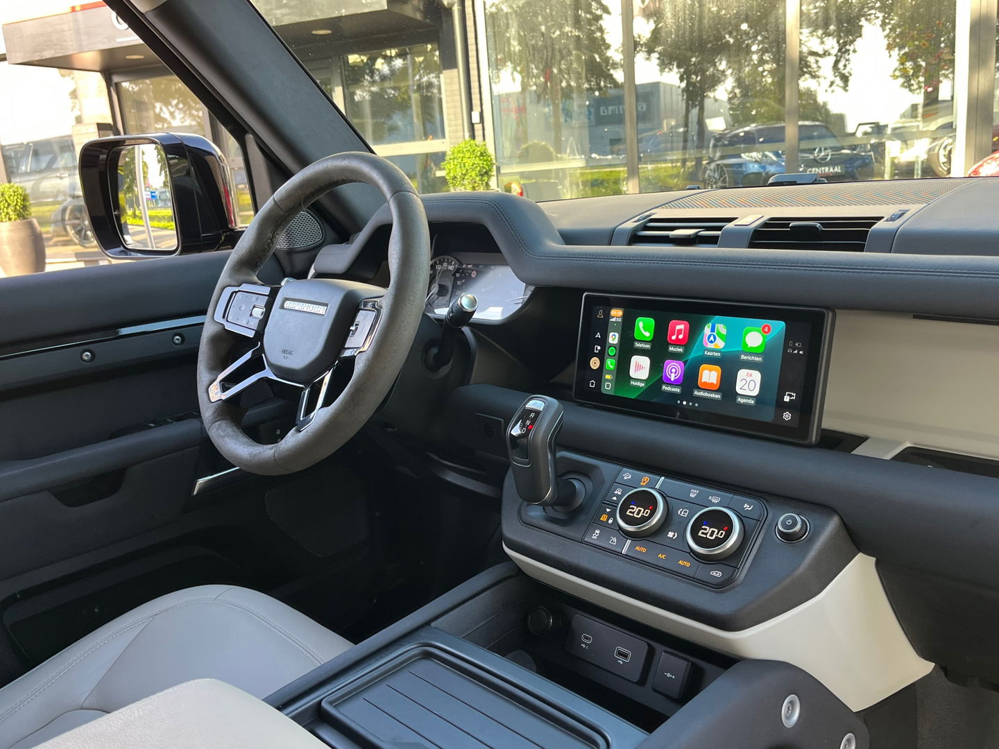 Land Rover Defender 3.0 D250 110 MHEV S|Grijskenteken|Luchtvering|ACC|Leder|360Camera|Carplay|NL-Auto|