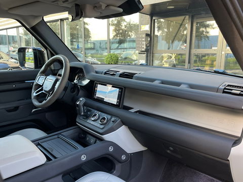 Land Rover Defender 3.0 D250 110 MHEV S|Grijskenteken|Luchtvering|ACC|Leder|360Camera|Carplay|NL-Auto|