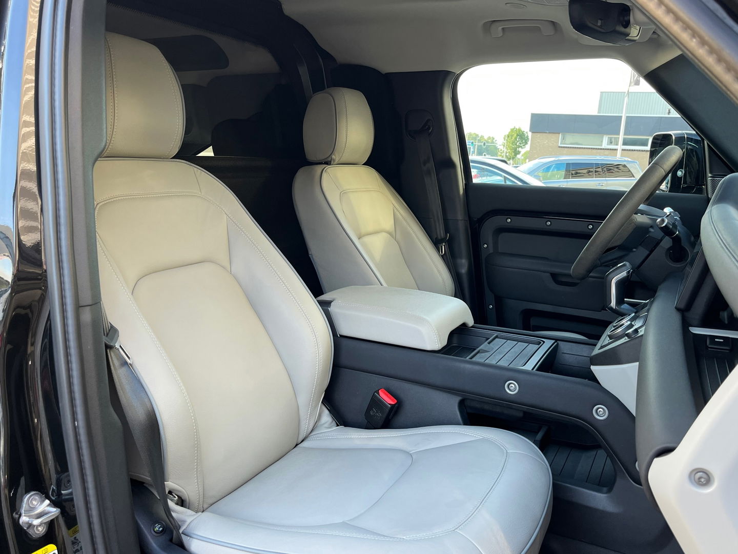Land Rover Defender 3.0 D250 110 MHEV S|Grijskenteken|Luchtvering|ACC|Leder|360Camera|Carplay|NL-Auto|
