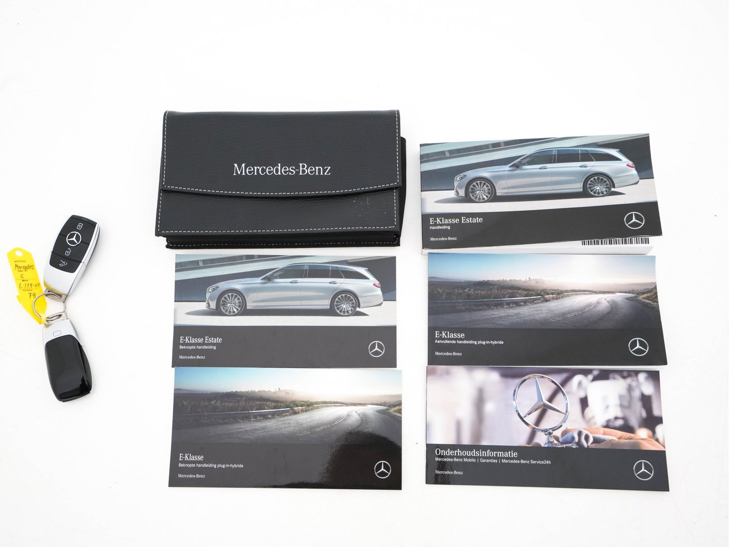 Mercedes-Benz E-Klasse Estate 300 de Business Solution Luxury Plug-In (INCL-BTW) Aut. *DIGI-COCKPIT | MULTIBEAM-LED | LUXURY-LEATHER | TOP-VIEW | KEYLESS | DAB | NAVI-FULLMAP | CRUISE | SHIFT-PADDLES | AMBIENT-LIGHT | HEATED-SPORTSEATS | 18"ALU*