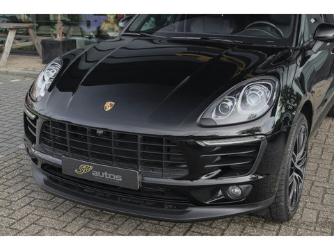 Porsche Macan 2.0 T 252pk Panoramadak Luchtvering 18-weg Adaptieve Sportstoelen Trekhaak elektrisch 21" LMV