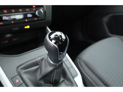 SEAT Arona 1.0 TSI | Navi | Adapt. Cruise | Apple CarPlay | Clima | LED | PDC A