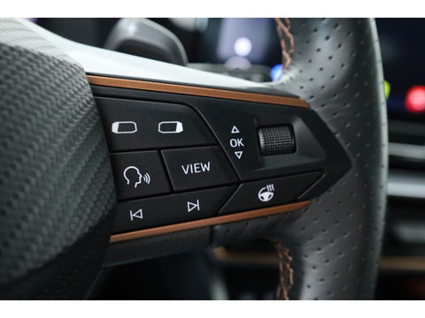 CUPRA Leon 1.4 e-Hybrid 204pk | Adapt. Cruise | Camera | Apple CarPlay | Navi | Stoel- Stuurverw.