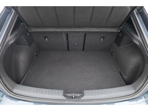 CUPRA Leon 1.4 e-Hybrid 204pk | Adapt. Cruise | Camera | Apple CarPlay | Navi | Stoel- Stuurverw.