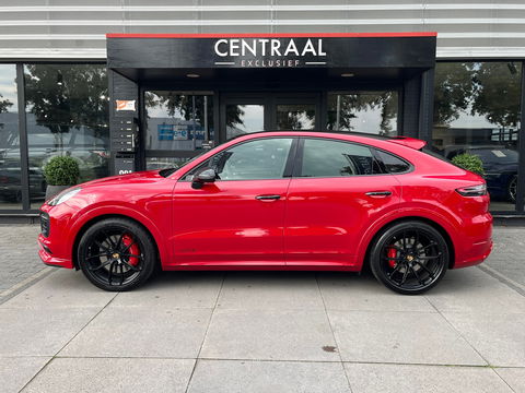 Porsche Cayenne Coupé 4.0 GTS|Techart|Carbon|Lichtgewicht-Pakket|Bose|Head-Up|Sportchrono|PDLS+|Carplay|460PK