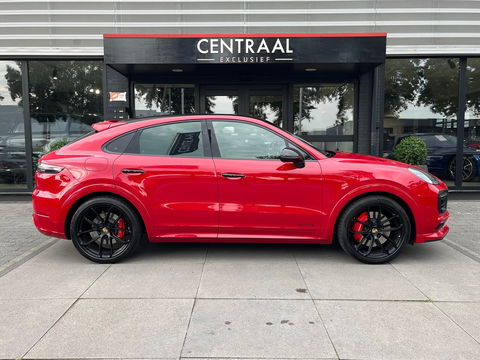 Porsche Cayenne Coupé 4.0 GTS|Techart|Carbon|Lichtgewicht-Pakket|Bose|Head-Up|Sportchrono|PDLS+|Carplay|460PK