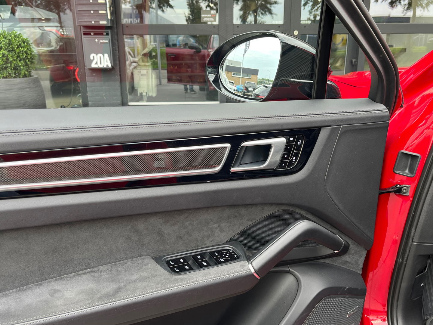 Porsche Cayenne Coupé 4.0 GTS|Techart|Carbon|Lichtgewicht-Pakket|Bose|Head-Up|Sportchrono|PDLS+|Carplay|460PK