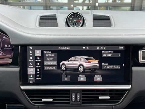 Porsche Cayenne Coupé 4.0 GTS|Techart|Carbon|Lichtgewicht-Pakket|Bose|Head-Up|Sportchrono|PDLS+|Carplay|460PK