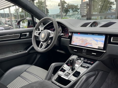 Porsche Cayenne Coupé 4.0 GTS|Techart|Carbon|Lichtgewicht-Pakket|Bose|Head-Up|Sportchrono|PDLS+|Carplay|460PK