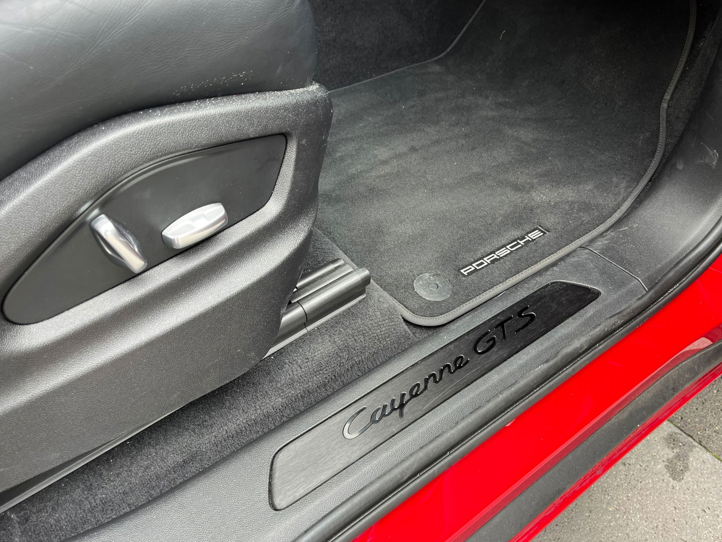 Porsche Cayenne Coupé 4.0 GTS|Techart|Carbon|Lichtgewicht-Pakket|Bose|Head-Up|Sportchrono|PDLS+|Carplay|460PK