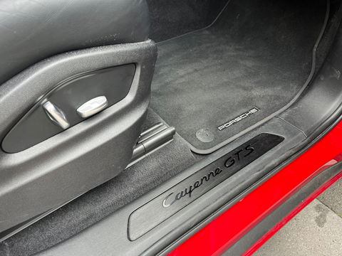 Porsche Cayenne Coupé 4.0 GTS|Techart|Carbon|Lichtgewicht-Pakket|Bose|Head-Up|Sportchrono|PDLS+|Carplay|460PK