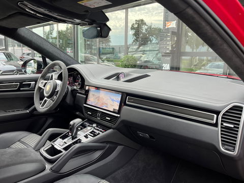 Porsche Cayenne Coupé 4.0 GTS|Techart|Carbon|Lichtgewicht-Pakket|Bose|Head-Up|Sportchrono|PDLS+|Carplay|460PK