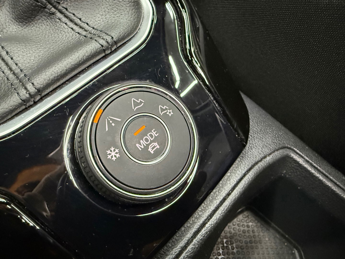 Volkswagen T-Roc 2.0 TSI 4Motion R Pano|Akra|IQ|Keyless|DCC