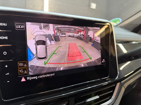 Volkswagen T-Roc 2.0 TSI 4Motion R Pano|Akra|IQ|Keyless|DCC