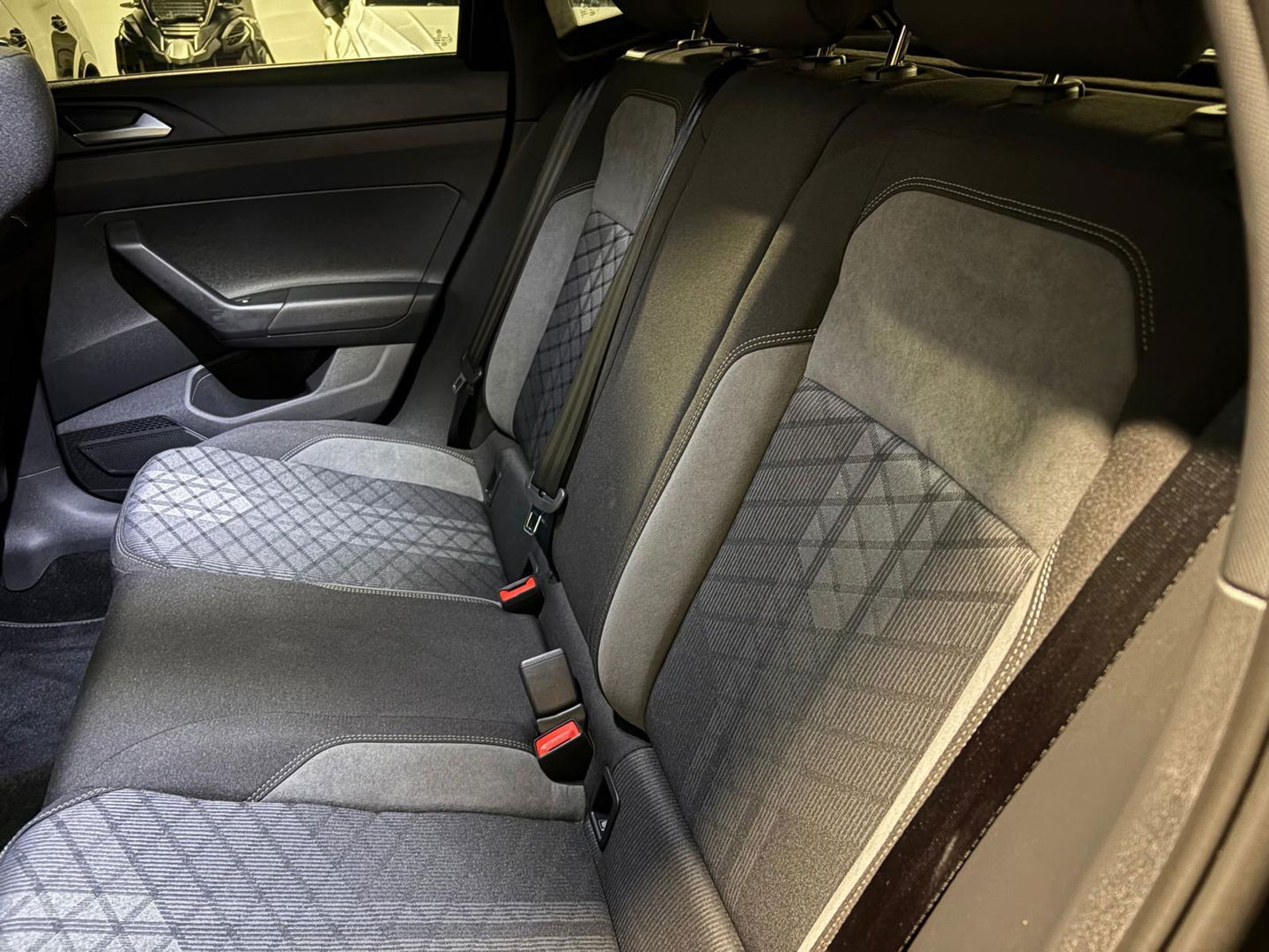 Volkswagen Polo 1.0 TSI R-Line Edition KEYLESS PANO