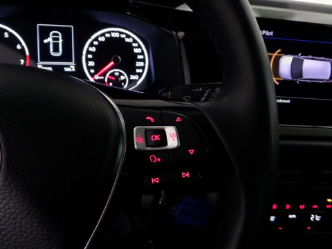Volkswagen Polo 1.0 TSI Comfortline "Origineel NL!" Apple-Carplay Parkeersensoren Adaptive-Cruise Climatronic Dealer-onderhouden