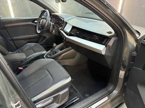 Audi A1 Sportback 30 TFSI 2x S Line Night|Lane Assist|NLauto