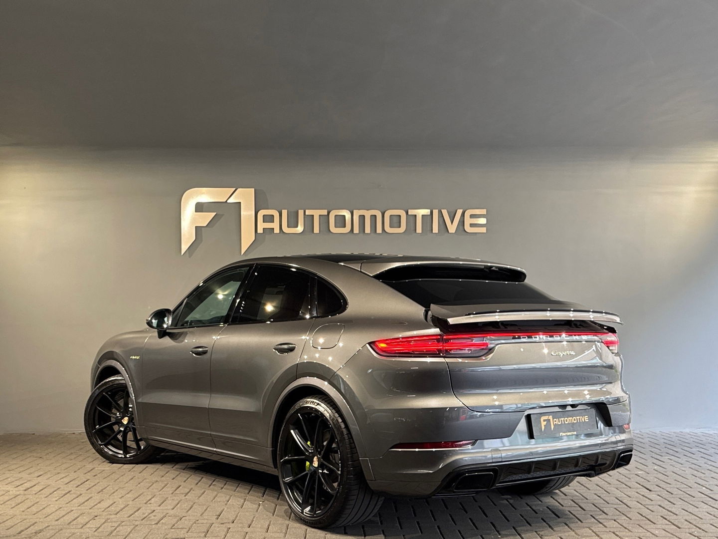 Porsche Cayenne Coupé 3.0 E-Hybrid Pano|Garantie|BTW|Trekhaak