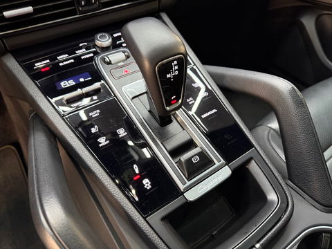 Porsche Cayenne Coupé 3.0 E-Hybrid Pano|Garantie|BTW|Trekhaak
