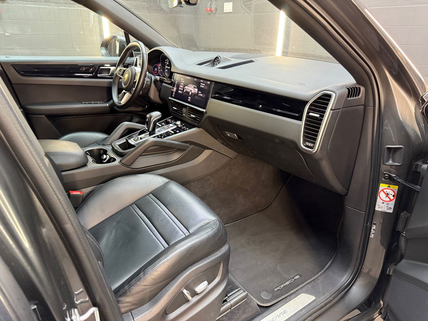 Porsche Cayenne Coupé 3.0 E-Hybrid Pano|Garantie|BTW|Trekhaak