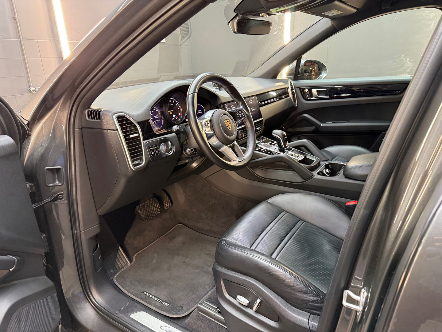 Porsche Cayenne Coupé 3.0 E-Hybrid Pano|Garantie|BTW|Trekhaak