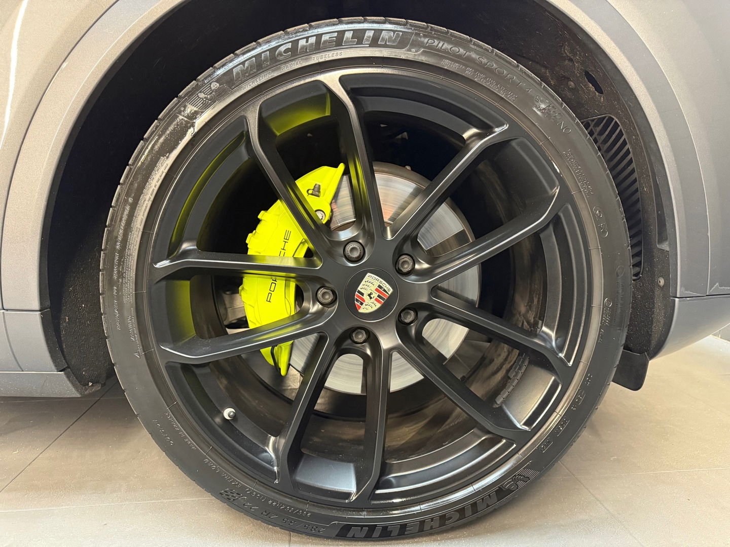 Porsche Cayenne Coupé 3.0 E-Hybrid Pano|Garantie|BTW|Trekhaak