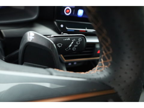 CUPRA Leon Sportstourer 1.4 e-Hybrid 204pk | Navi | Adapt. Cruise | CarPlay | Keyless | Camera | Stoel-Stuurverw.
