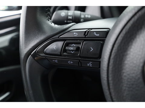 Toyota Aygo X 1.0 VVT-i MT first | Adapt. Cruise | Camera | Clima | Apple CarPlay | 17"