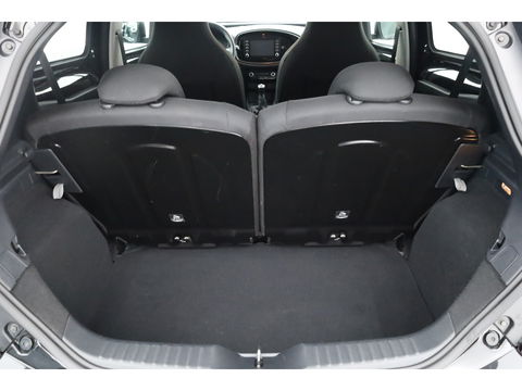 Toyota Aygo X 1.0 VVT-i MT first | Adapt. Cruise | Camera | Clima | Apple CarPlay | 17"