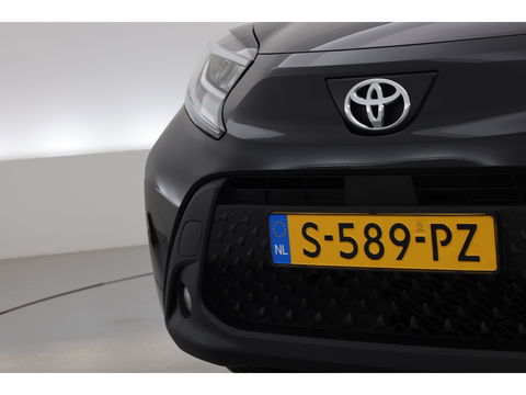 Toyota Aygo X 1.0 VVT-i MT first | Adapt. Cruise | Camera | Clima | Apple CarPlay | 17"
