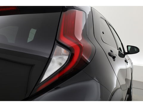 Toyota Aygo X 1.0 VVT-i MT first | Adapt. Cruise | Camera | Clima | Apple CarPlay | 17"