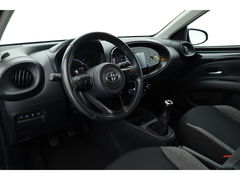 Toyota Aygo X 1.0 VVT-i MT first | Adapt. Cruise | Camera | Clima | Apple CarPlay | 17"