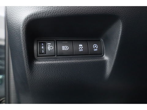 Toyota Aygo X 1.0 VVT-i MT first | Adapt. Cruise | Camera | Clima | Apple CarPlay | 17"