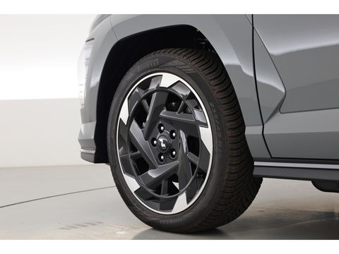 Hyundai KONA Electric N Line 65.4 kWh | Navi | Adapt. Cruise | Stoel- Stuurverw | Keyless | Camera | Elek. Achterklep