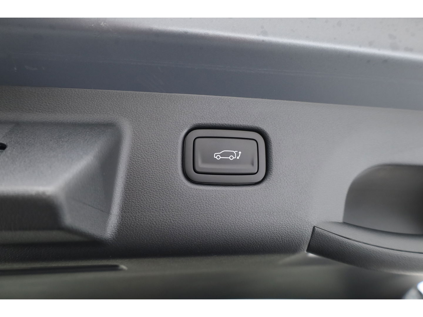 Hyundai KONA Electric N Line 65.4 kWh | Navi | Adapt. Cruise | Stoel- Stuurverw | Keyless | Camera | Elek. Achterklep