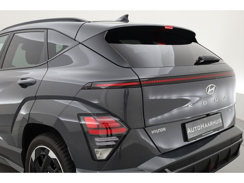 Hyundai KONA Electric N Line 65.4 kWh | Navi | Adapt. Cruise | Stoel- Stuurverw | Keyless | Camera | Elek. Achterklep