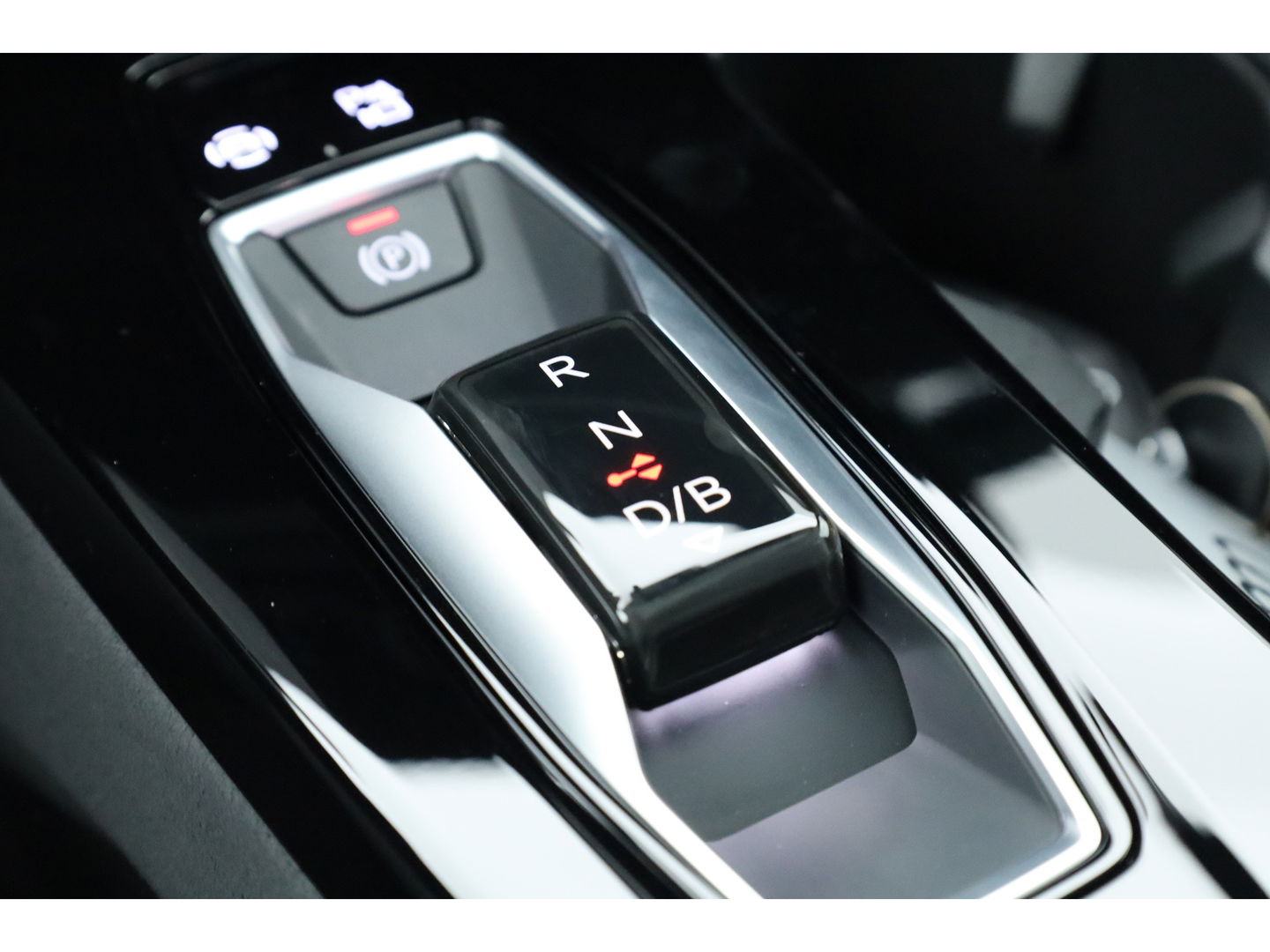 Audi A6 Avant e-tron S edition quattro 100 kWh | Pano | B&O |