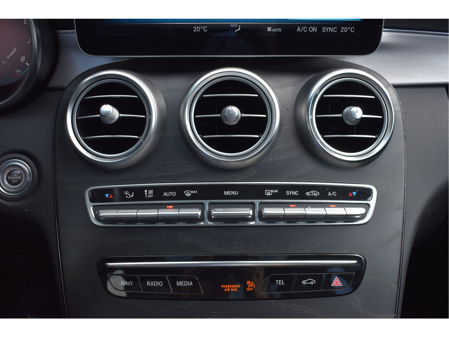 Mercedes-Benz C-Klasse 180 Business Solution AMG | NL-Auto | 360 gr. camera | Pano.dak | Afn.haak | Carplay | Full LED