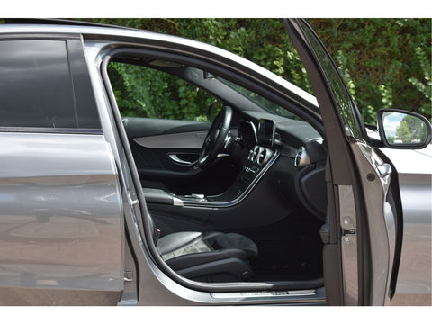 Mercedes-Benz C-Klasse 180 Business Solution AMG | NL-Auto | 360 gr. camera | Pano.dak | Afn.haak | Carplay | Full LED