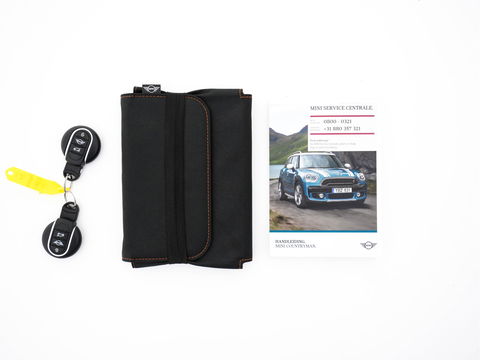 MINI Countryman 2.0 Cooper S Knightsbridge Edition JCW-Sportpack Aut. *PANO |  LUXURY-LEATHER | FULL-LED | HARMAN/KARDON-AUDIO | HEATED-SPORTSEATS | KEYLESS | CAMERA | AMBIENT-LIGHT | NAVI-FULLMAP | HEAD-UP | PRIVACY-GLASS | SHIFT-PADDLES | 18''ALU*