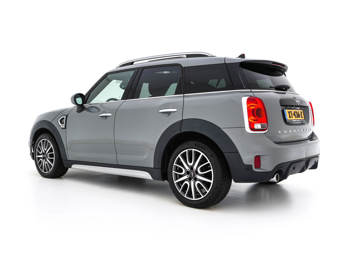 MINI Countryman 2.0 Cooper S Knightsbridge Edition JCW-Sportpack Aut. *PANO | LUXURY-LEATHER | FULL-LED | HARMAN/KARDON-AUDIO | HEATED-SPORTSEATS | KEYLESS | CAMERA | AMBIENT-LIGHT | NAVI-FULLMAP | HEAD-UP | PRIVACY-GLASS | SHIFT-PADDLES | 18''ALU*