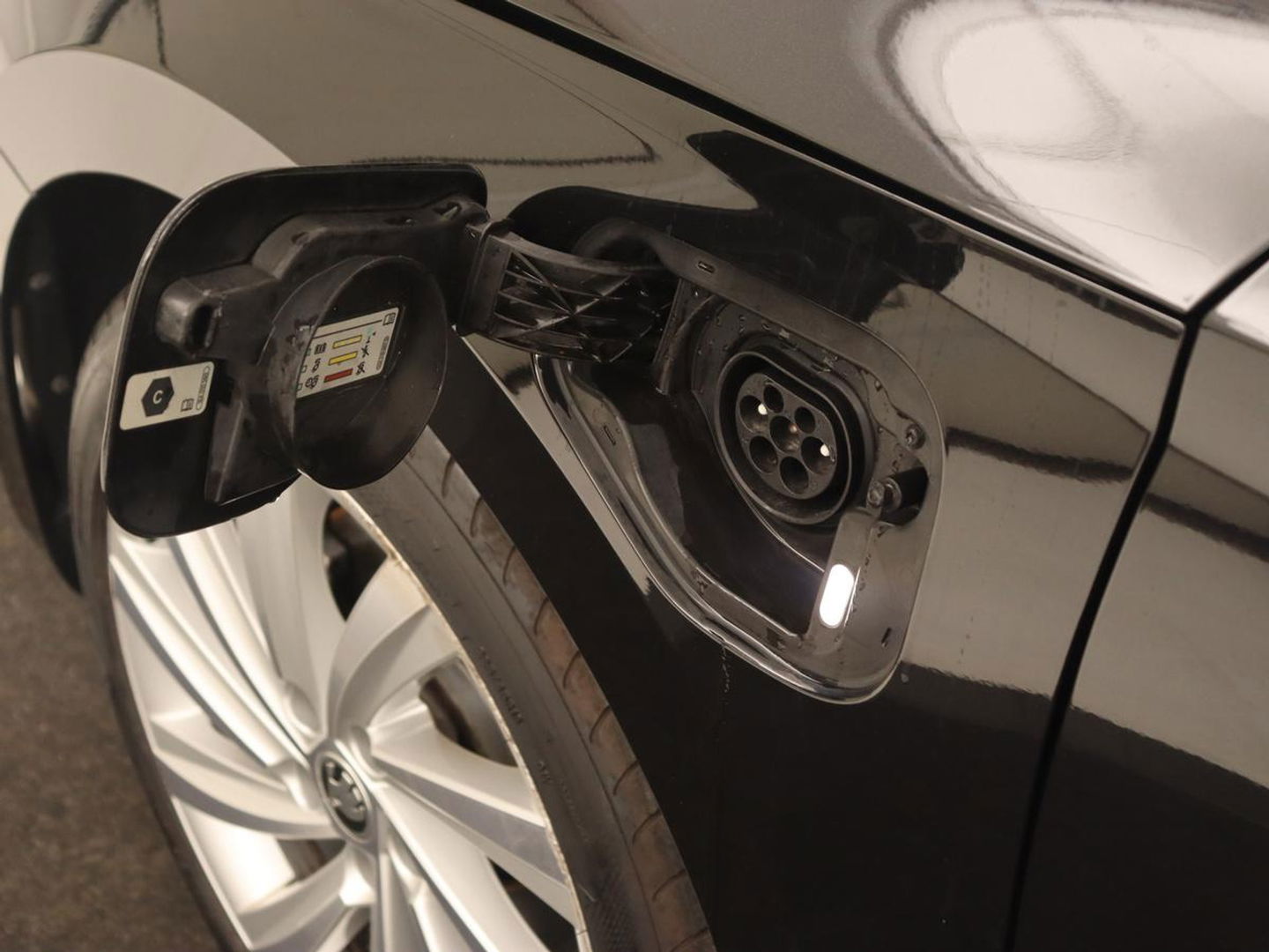 Škoda Octavia 1.4 TSI iV PHEV Business Edition | Stoel & stuurverwarming | Carplay | Navigatie | Parkeerhulp | Climate control | Cruise control