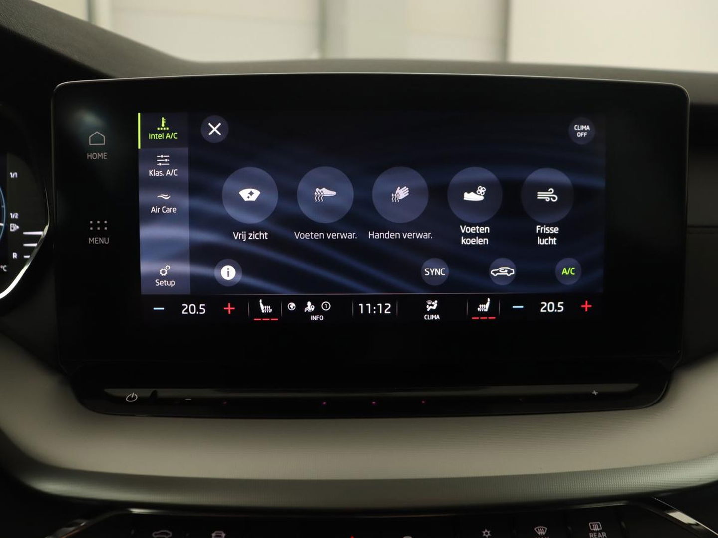 Škoda Octavia 1.4 TSI iV PHEV Business Edition | Stoel & stuurverwarming | Carplay | Navigatie | Parkeerhulp | Climate control | Cruise control