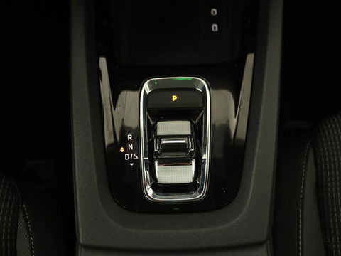 Škoda Octavia 1.4 TSI iV PHEV Business Edition | Stoel & stuurverwarming | Carplay | Navigatie | Parkeerhulp | Climate control | Cruise control