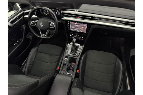 Volkswagen Arteon Shooting Brake 1.4 TSI eHybrid R-Line | 293PK | Pano | Sfeer | Virtual | Trekh | LED | HuD | Carplay | Camera