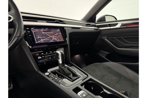 Volkswagen Arteon Shooting Brake 1.4 TSI eHybrid R-Line | 293PK | Pano | Sfeer | Virtual | Trekh | LED | HuD | Carplay | Camera