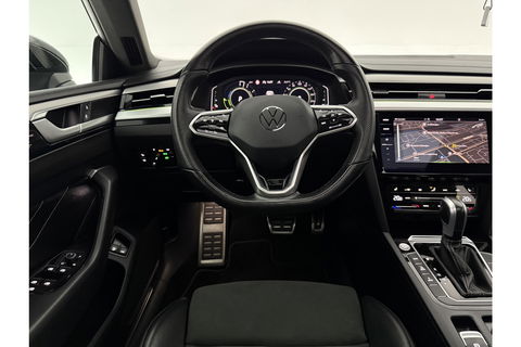 Volkswagen Arteon Shooting Brake 1.4 TSI eHybrid R-Line | 293PK | Pano | Sfeer | Virtual | Trekh | LED | HuD | Carplay | Camera