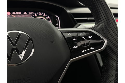 Volkswagen Arteon Shooting Brake 1.4 TSI eHybrid R-Line | 293PK | Pano | Sfeer | Virtual | Trekh | LED | HuD | Carplay | Camera