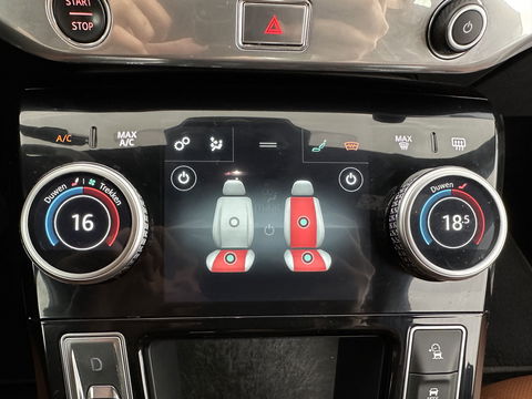 Jaguar I-PACE EV400 HSE 90 kWh {SOH-87%} Aut. *PANO | LUXURY-LEATHER | FULL-LED | MEMORY-PACK | MERIDIAN-AUDIO | DIGI-COCKPIT | KEYLESS | NAVI-FULLMAP | ECC | HEATED-COMFORTSEATS | PDC | HEAD-UP | CAMERA | CRUISE | LANE-ASSIST | 20'